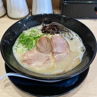 博多屋台豚骨ラーメン