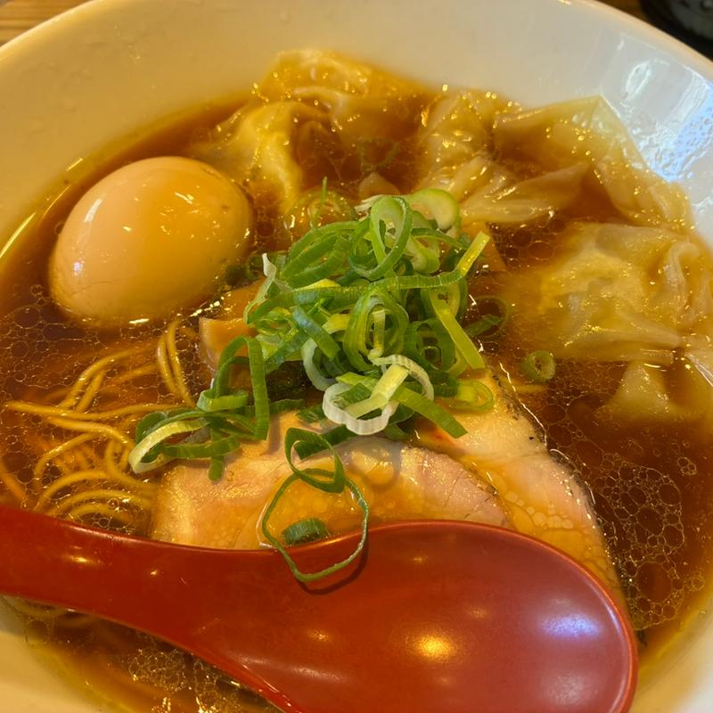 軍鶏醤油ワンタン麺+味玉(麺屋 翔 本店)