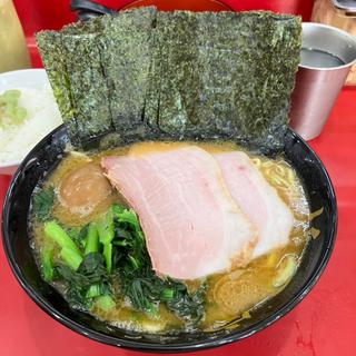 ラーメン並➕まるよしトッピング(杉田家 千葉祐光店)
