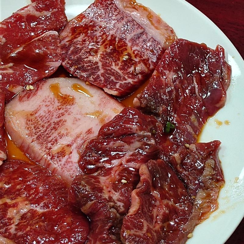 お肉三種盛り合わせ(味楽来)