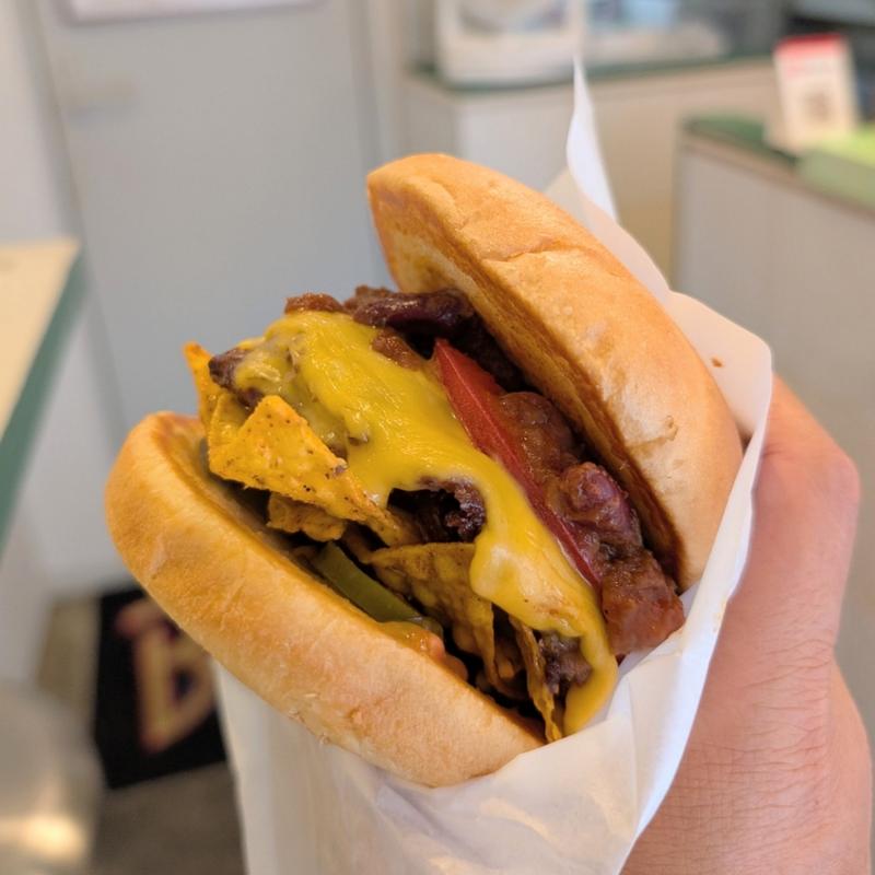 MEXICAN NACHO  BURGER(BISCO smash burger)