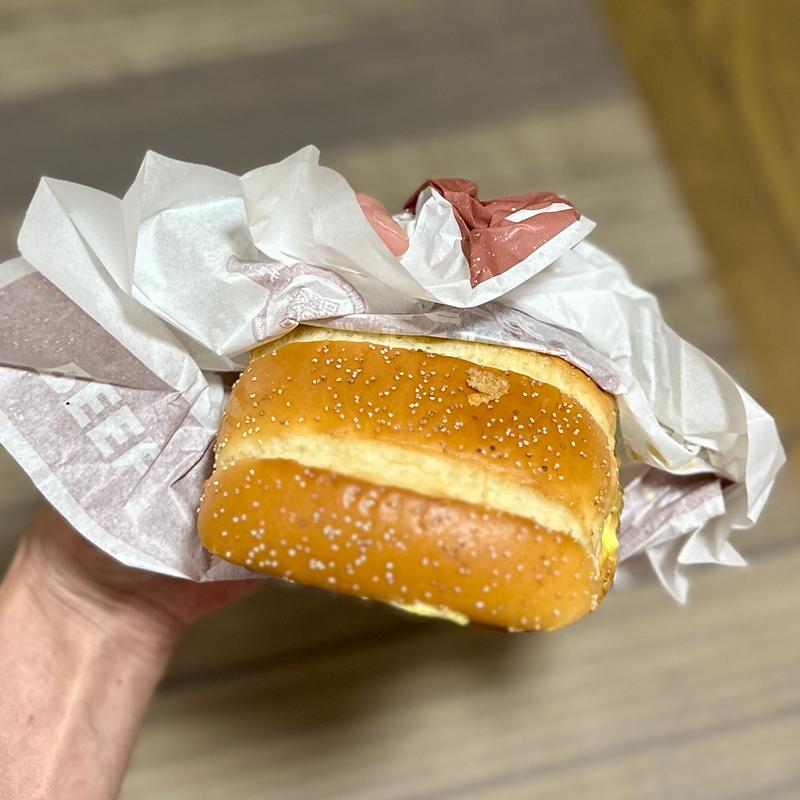 肉厚ビーフガーリックオニオンビーフ(マクドナルド 墨田文花オリンピック店)