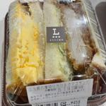 三元豚の厚切りカツ&タマゴサンド