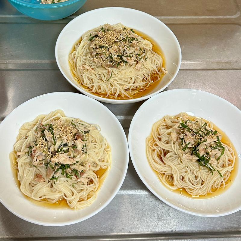 ささみと薬味の梅そうめん(ベルクス 東墨田店)
