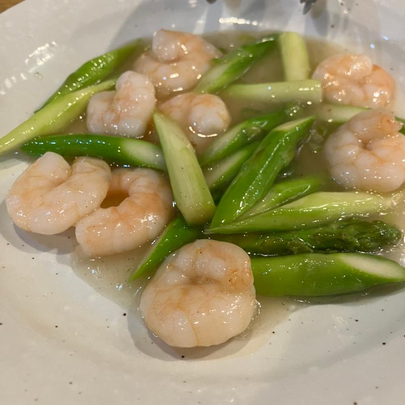 アスパラむき海老炒め(中華居酒屋 千の香)