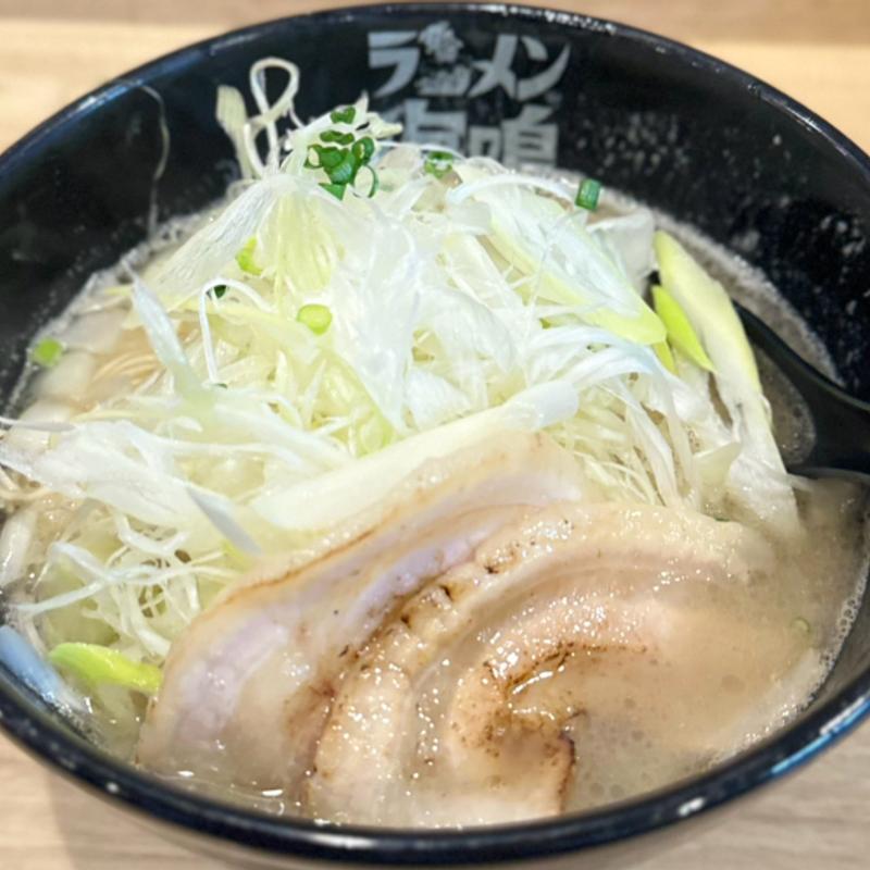 とんこつラーメン(ラーメン海鳴 博多デイトス店)