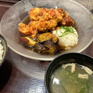 冷製出汁で食べるおろし鶏唐揚げ定食(きしから DUO神戸店)