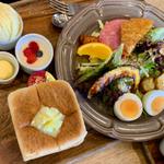スペシャルプレート　サイコロ食パン