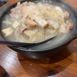 発酵白菜豚肉春雨の土鍋煮込み