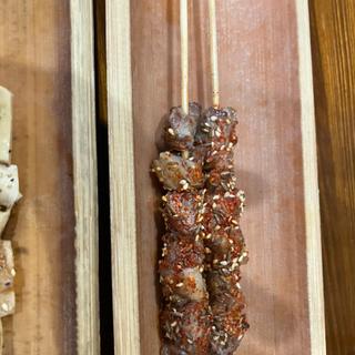 ラム肉の串焼き