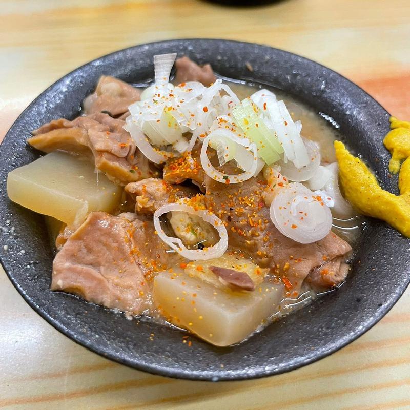 いづみや名代 もつ煮込み(いづみや 第二支店)