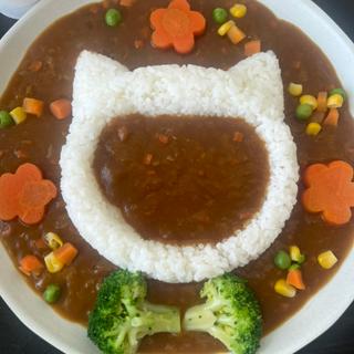 ＪＩＪＩカレー(カフェ・キキ)