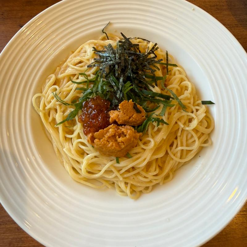 冷製カッペリーニ　ウニといくらのクリームソース(オリーブの丘 保塚店)