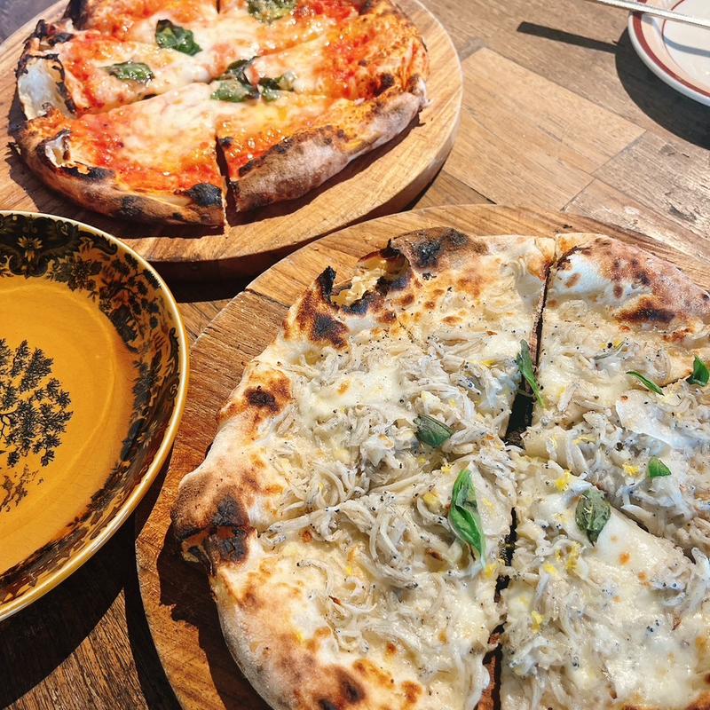 マルゲリータ・瀬戸内しらすと小豆島レモンの瀬戸内ピザ(kamos)