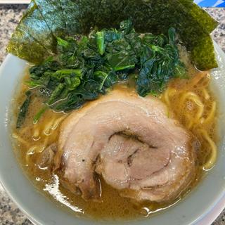 豚骨醤油ラーメン