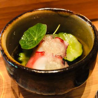 蛸ともずくのジュレかけ_先付