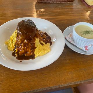 ハンバーグオムライス M(スープorサラダ、ドリンクセット)