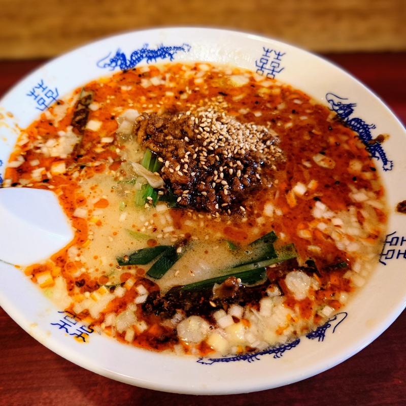 四川担々麺(ミッキー飯店 （ミツキーハンテン）)