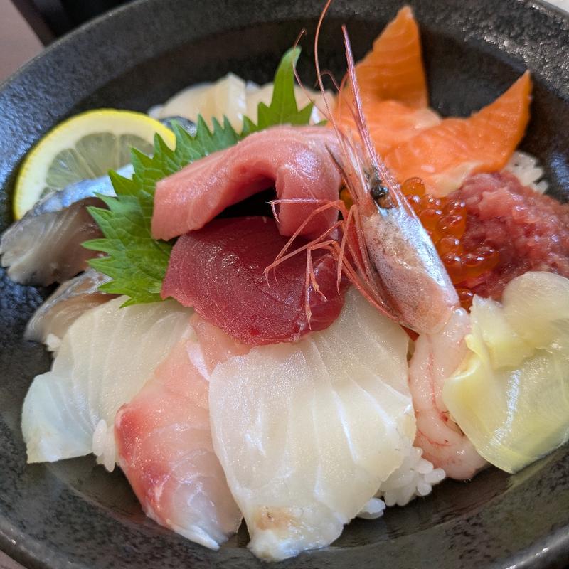 番屋特選丼(漁師飯 番屋)