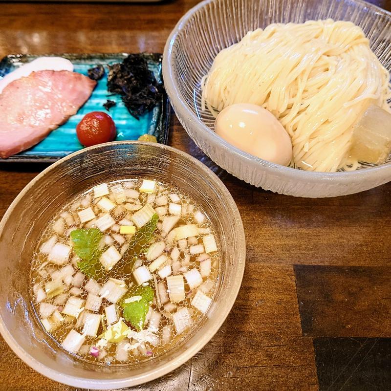 冷やし煮干つけ麺(CLAM & BONITO 貝節麺 raik)