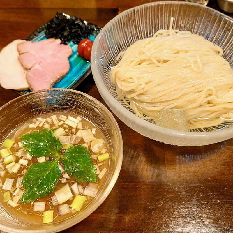 冷やし煮干つけ麺(CLAM & BONITO 貝節麺 raik)