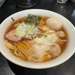 ハーフワンタンメン大盛+味付け玉子
