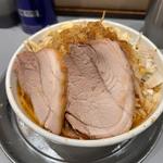 小ラーメン シークァーサー ニンニク 背脂 玉ねぎ 魚粉