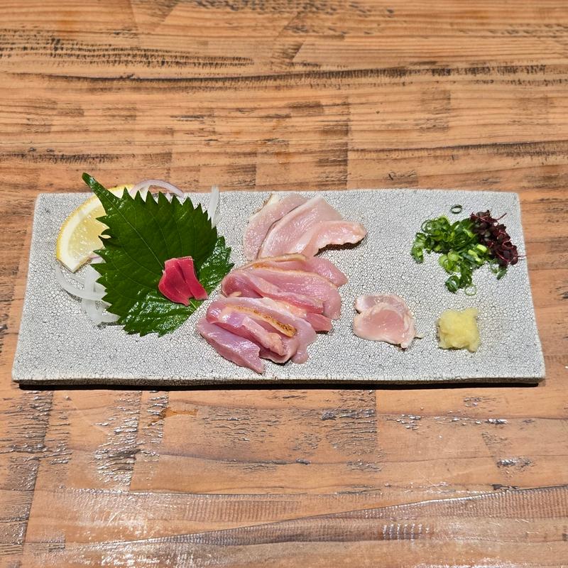 鳥刺し(鳥専 一保)