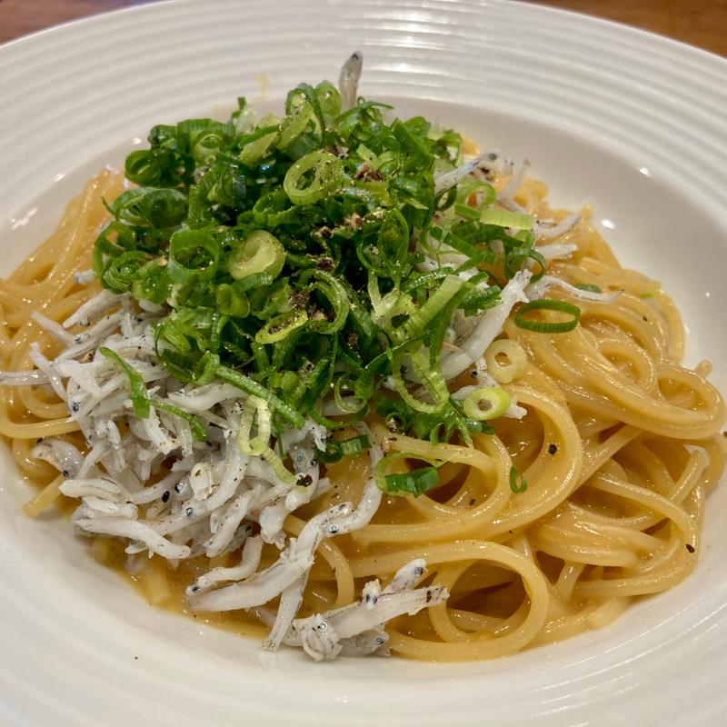 しらすと葱のジンジャーカルボ(オリーブの丘 西那須野店)