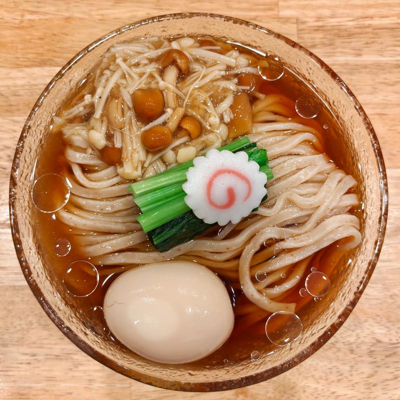 冷やしなめ茸そば(だしと麺 遊泳)