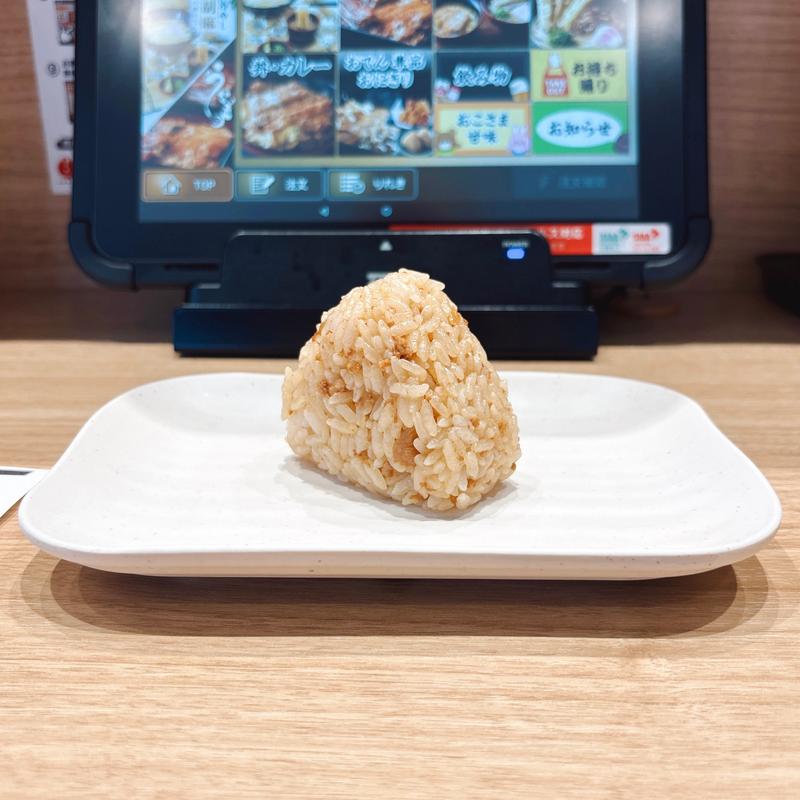 かしわにぎり1個(資さんうどん 両国店)