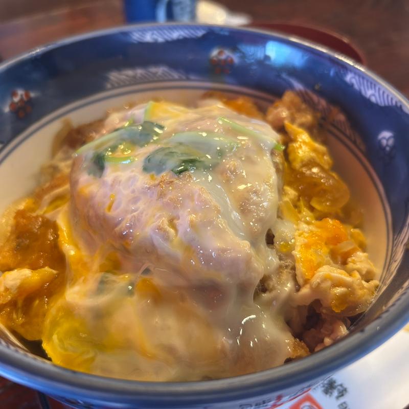 特製カツ丼(東家 駅前店)