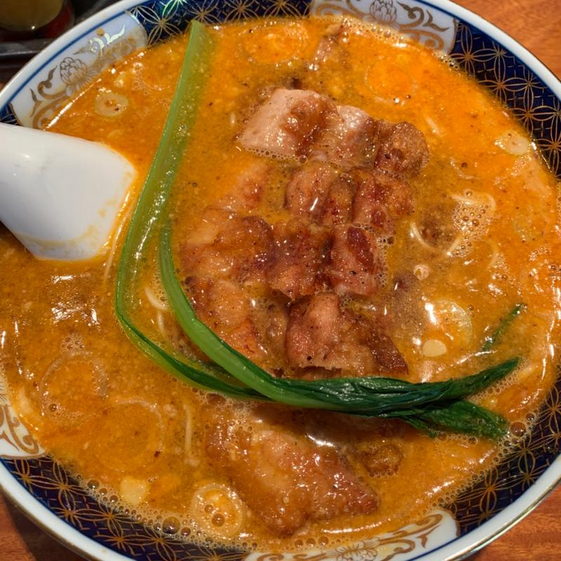 排骨担々麺(支那麺 はしご 銀座四丁目店)