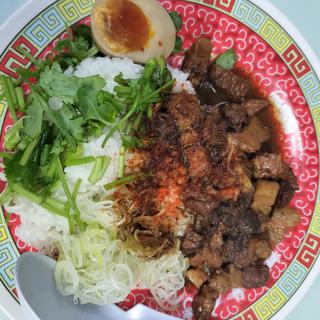 魯肉飯