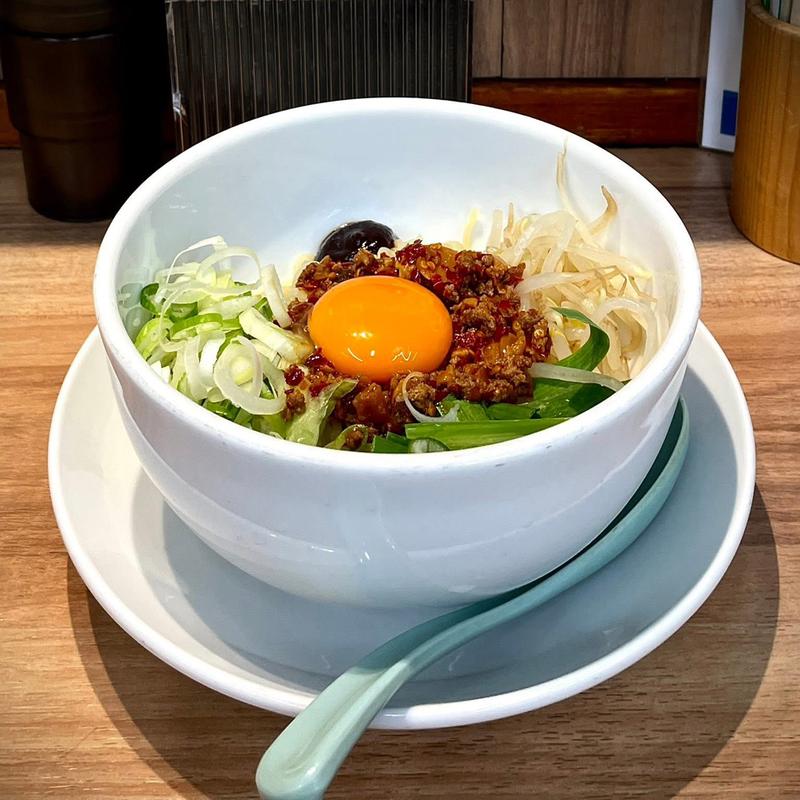 台湾蒸鶏セット(味仙 東京ニュー新橋ビル店)