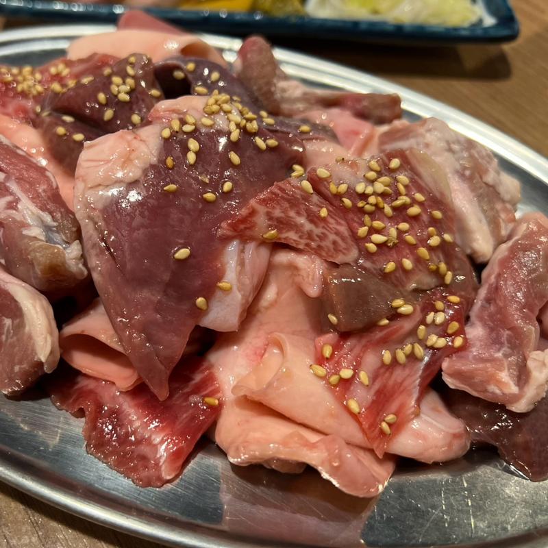 ミックスホルモン(芝浦ホルモン 本店)