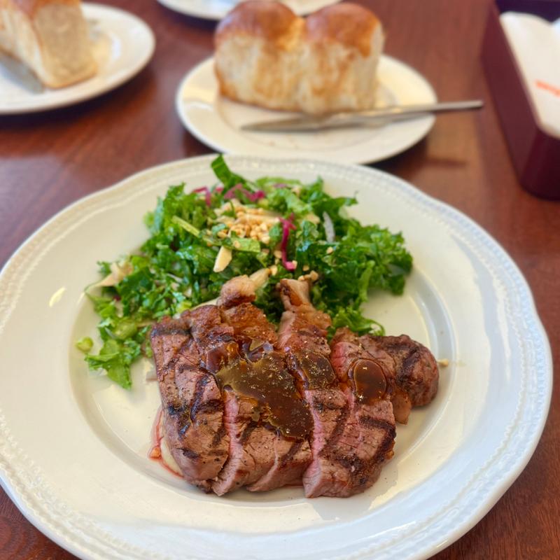 150gアンガスサーロインステーキサラダ(ロイヤルホスト和光駅前店)