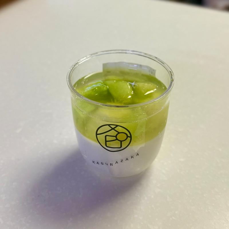 フルーツ杏仁豆腐　メロン(ハピマルフルーツ神楽坂 有楽町店)