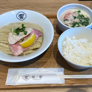 昆布水つけそば 鶏白湯(大盛り)