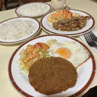 メンチカツ 玉子付き