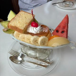 プリンアラモード