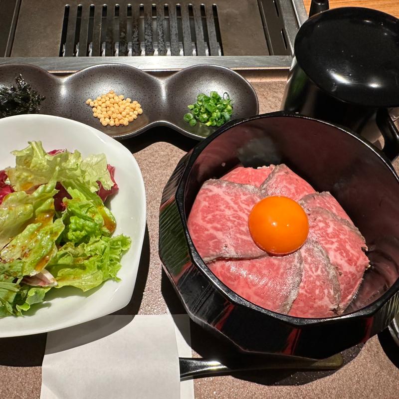 和牛ローストビーフランチ(焼肉うしがすみ)