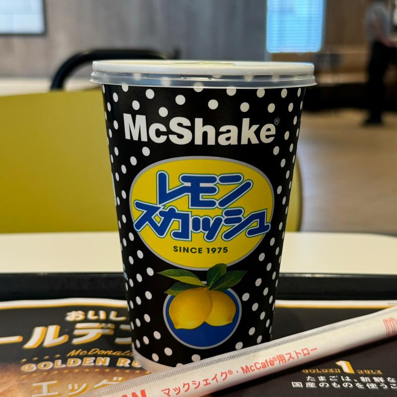 マックシェイク(レモンスカッシュ)(マクドナルド 弥富通店)