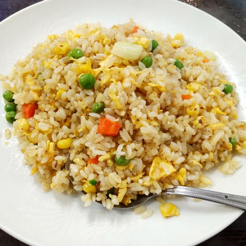 五目チャーハン(中華料理 大千居)