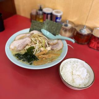 ネギチャーシューメン 半ライス