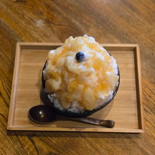 岡山県産白桃のかき氷 ミルクがけ