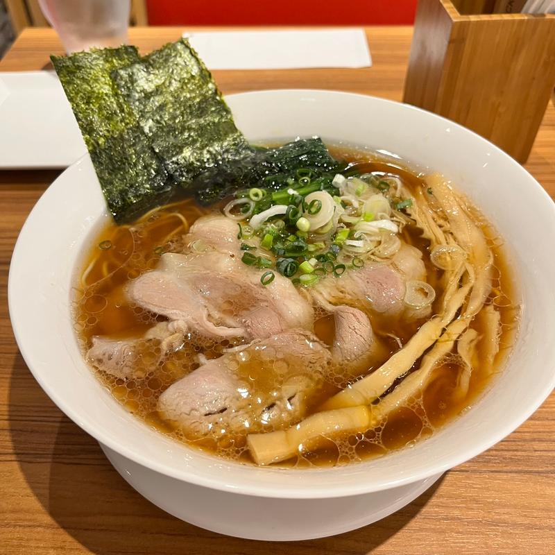 醤油ラーメン(R&B)