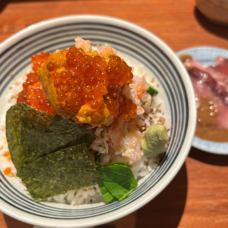 ぜいたく丼（松）(日本橋海鮮丼つじ半 室町店)