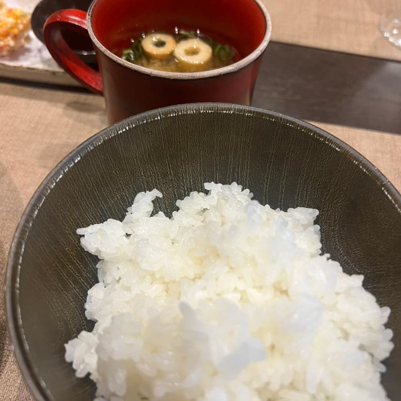 サービスランチ(ご飯セット)(創作料理 吉野)