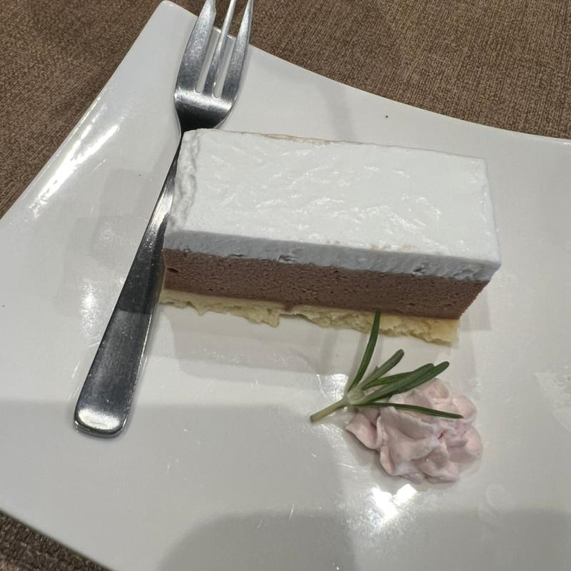 サービスランチ(デザート)(創作料理 吉野)